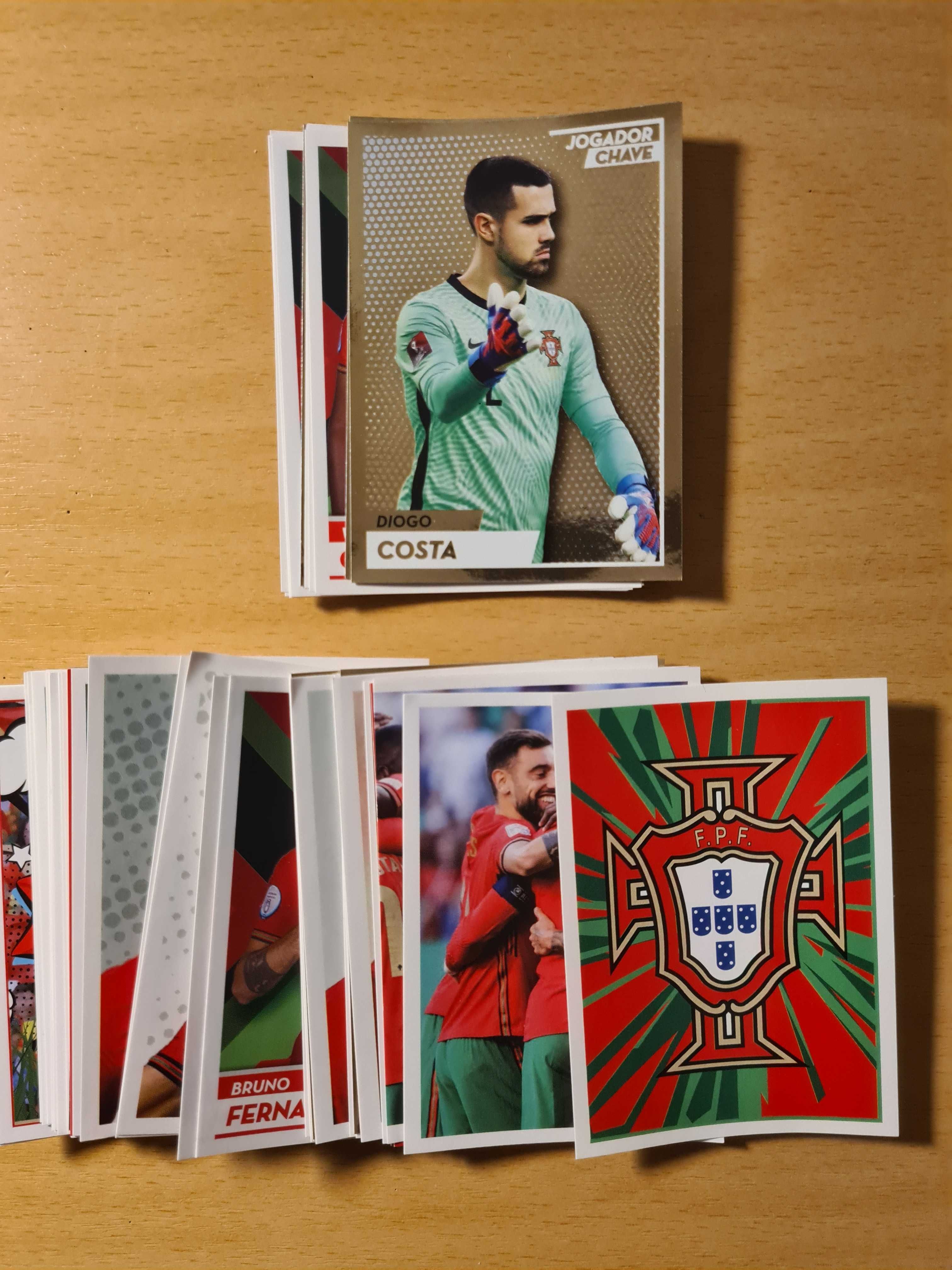 Coleção de 39 cromos da coleção da Seleção Nacional de Futebol