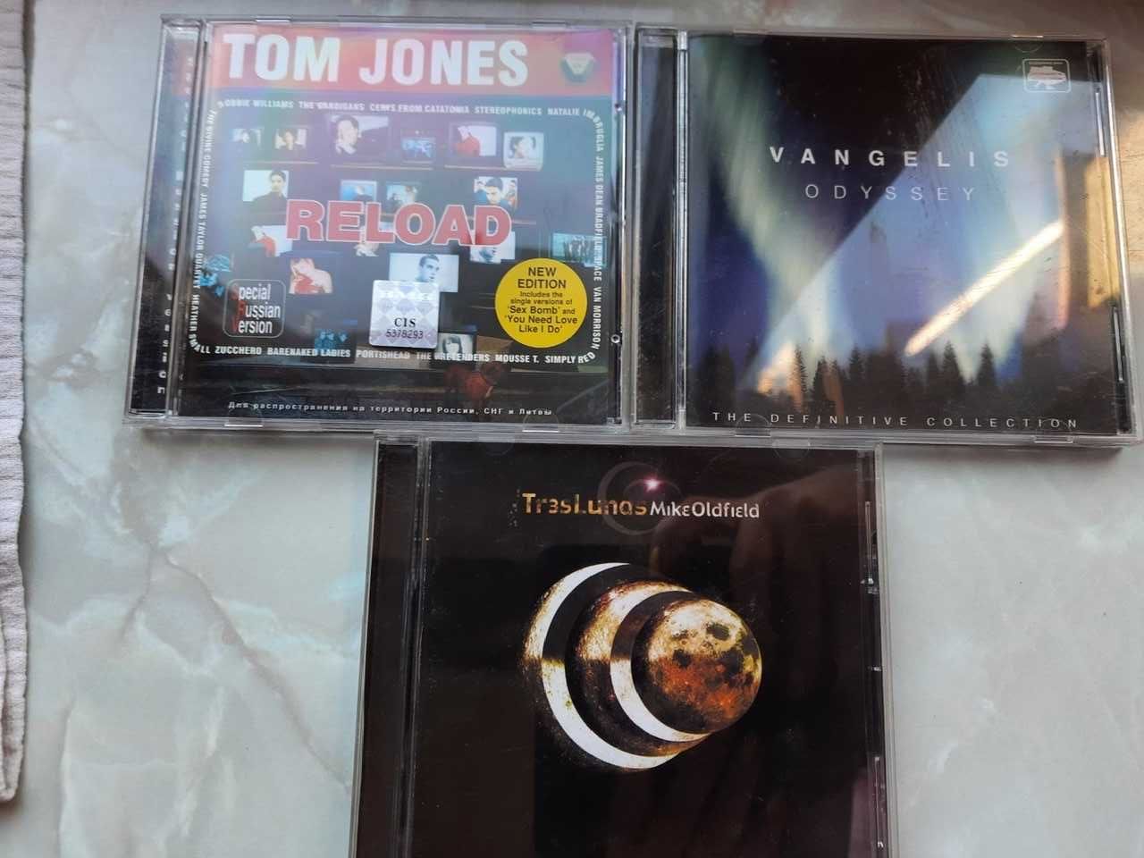 Oldfield TresLunas,Tom Jones Reload,Vangelis Odissey коробки CD диска