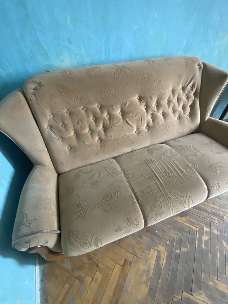 Продам диван б/у
