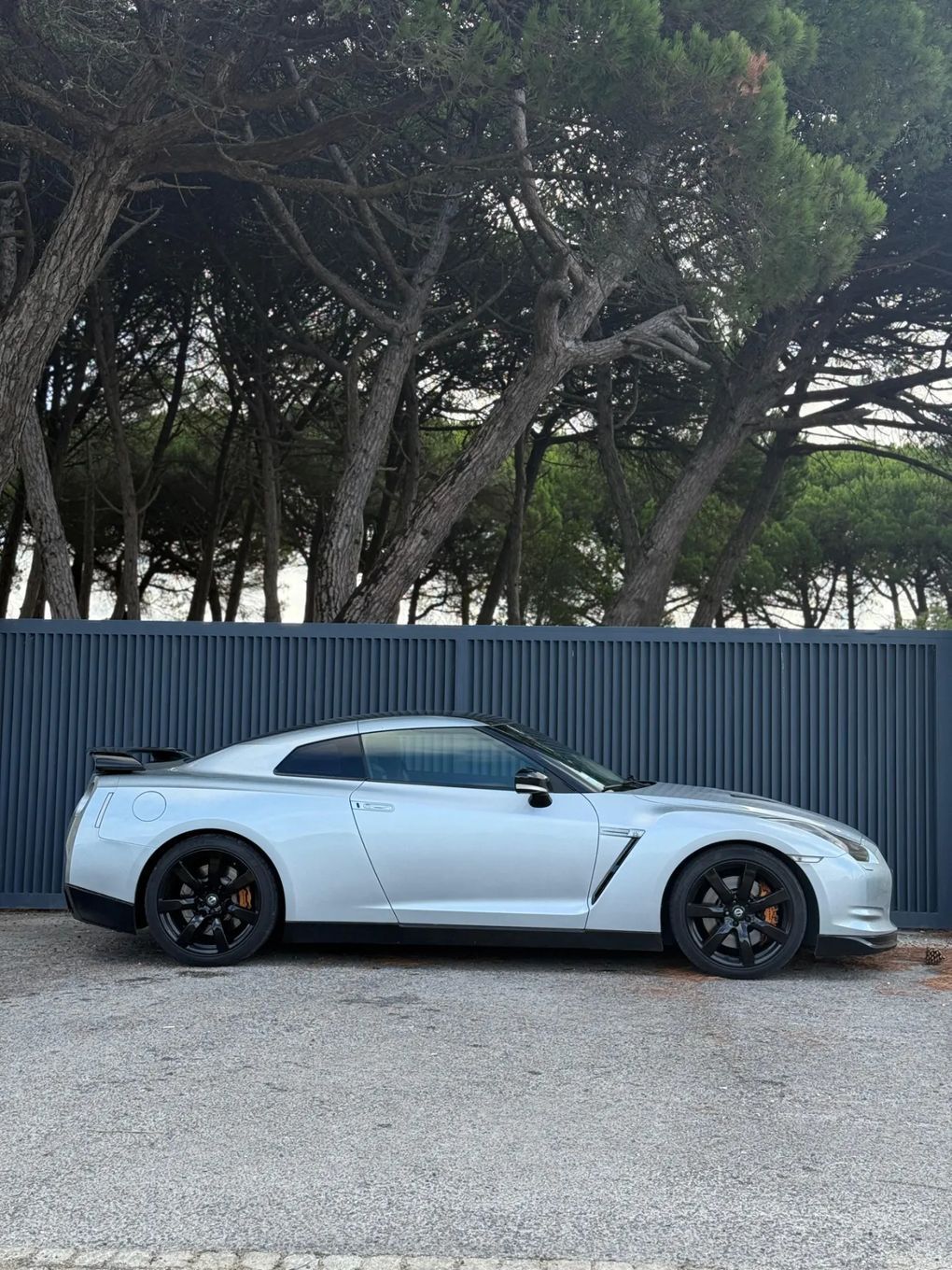 Nissan GT-R Black Edition