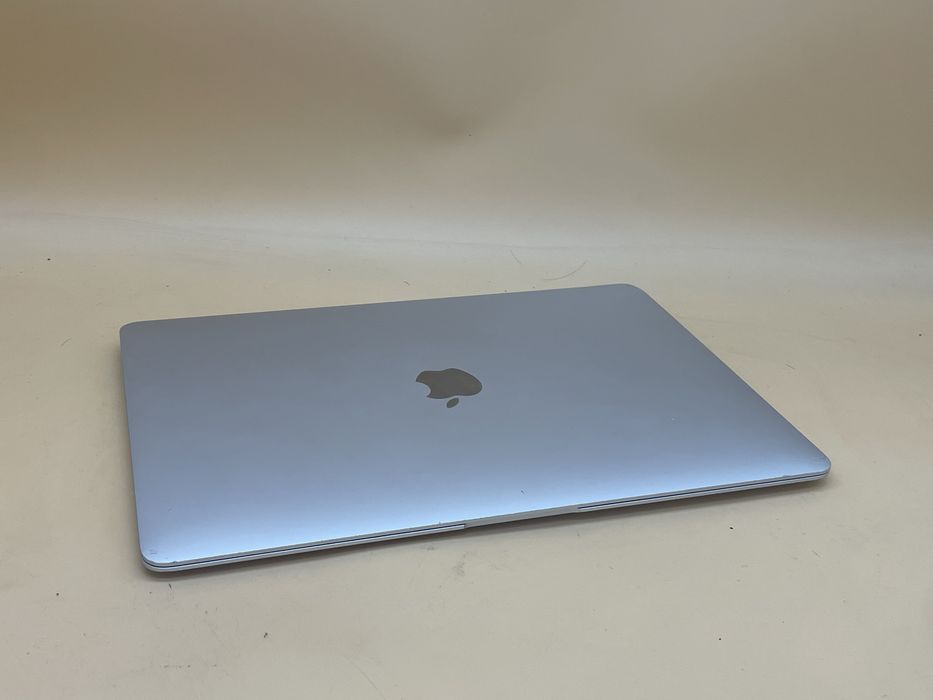 Macbook air 2020 m1 256 8gb