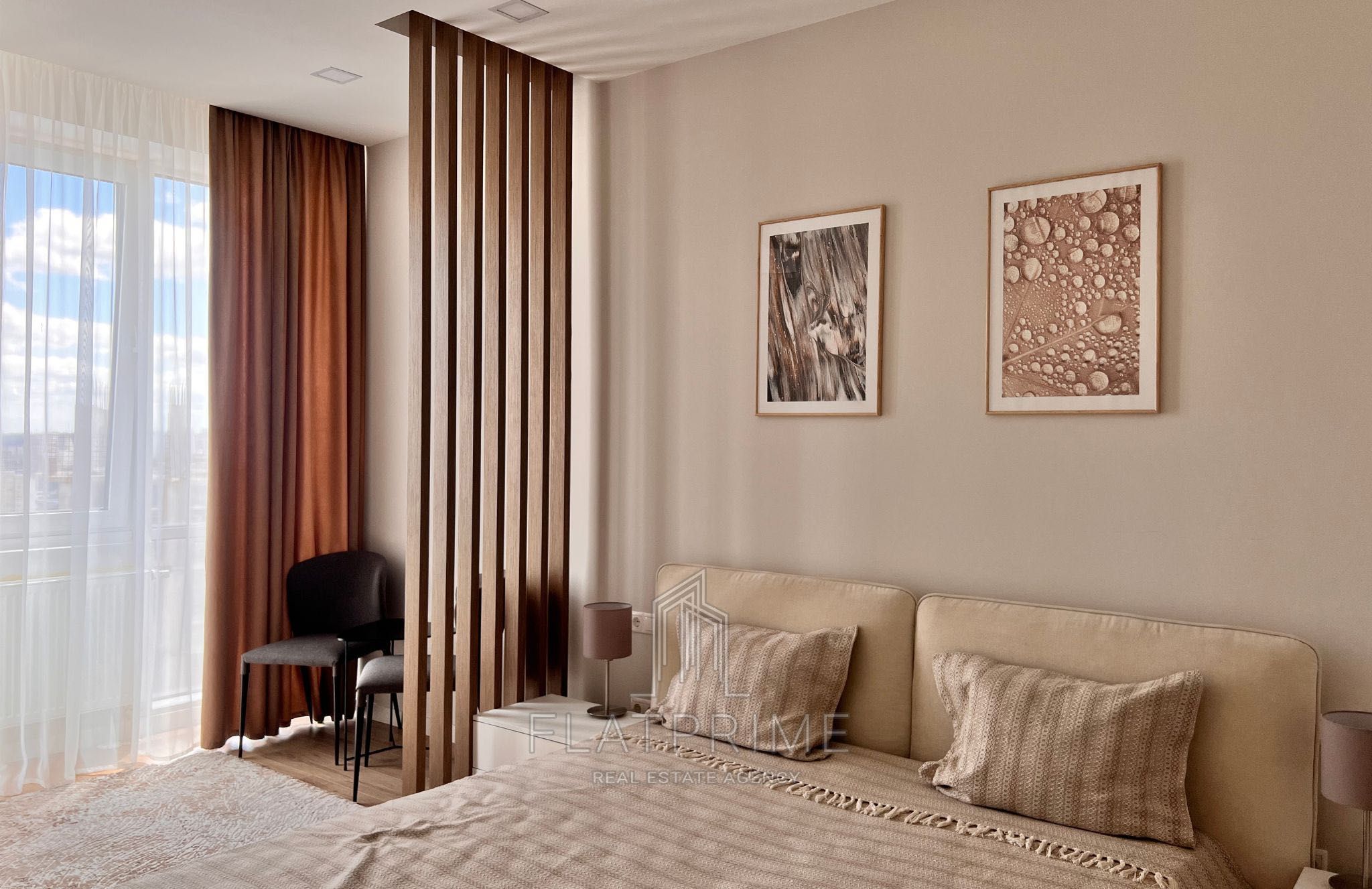 Продаж 2к квартири Royal Tower, Саксаганського 37К, центр