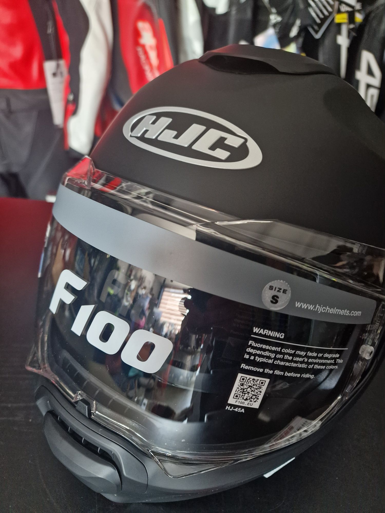 MotoSzafa Kask motocyklowy HJC F100 SOLID SEMI FLAT BLACK !gratisy!