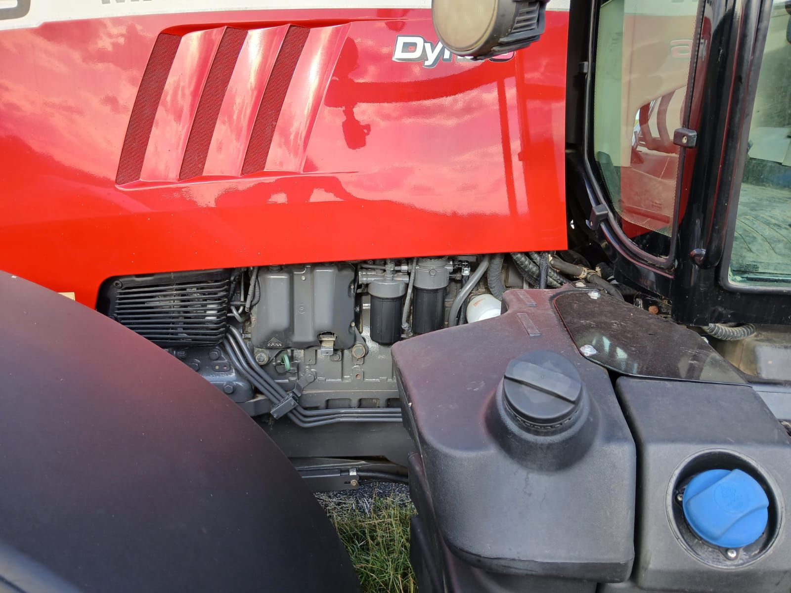 Ciągnik rolniczy Massey Ferguson 7720 S