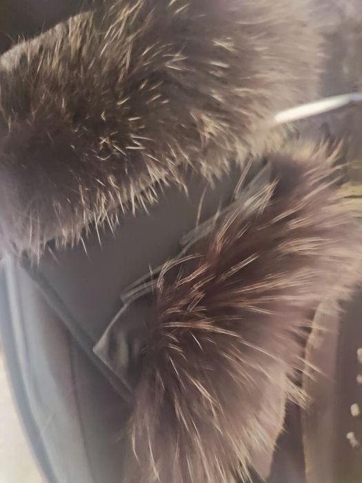 шикарна курточка-бомбер