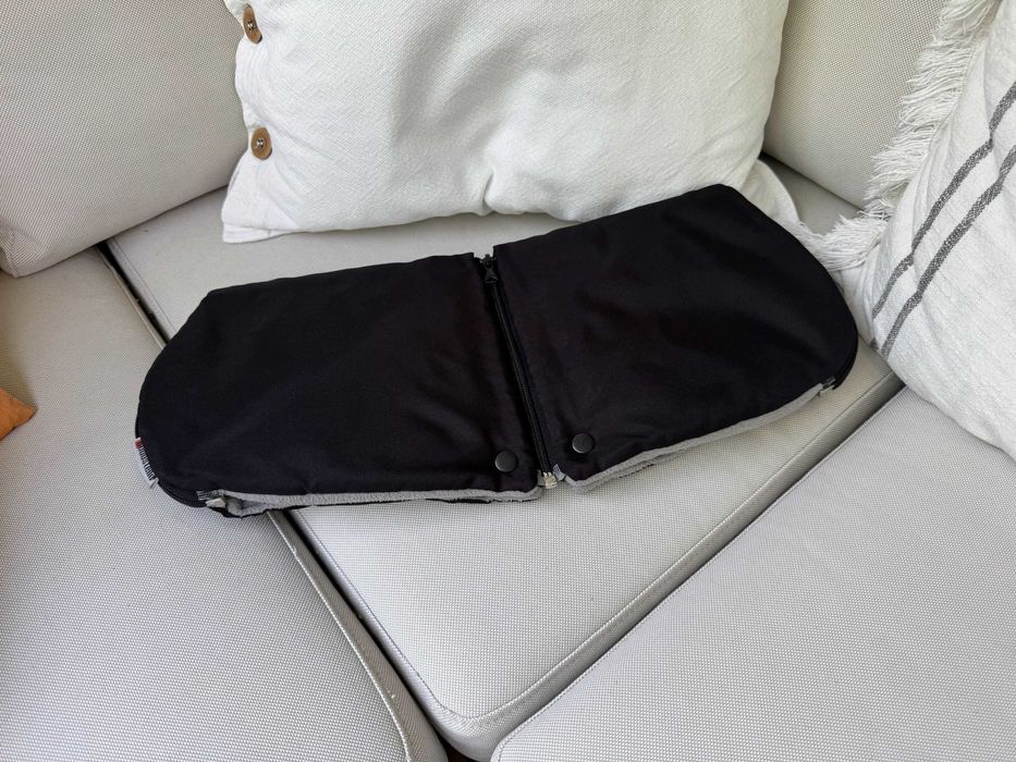 Mufki ocieplające Bobostello do wózków