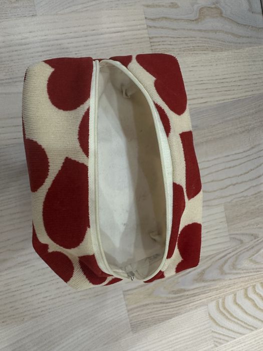 Косметичка жіноча