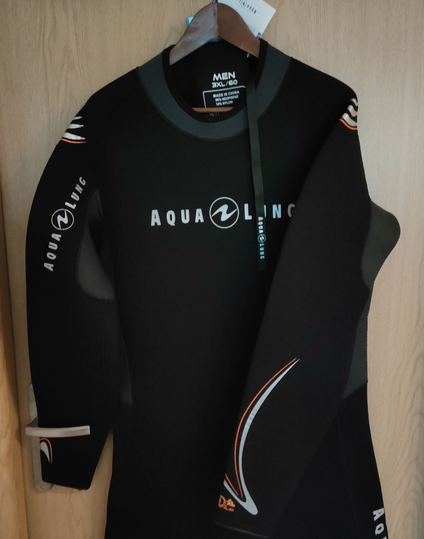 Skafander pianka nurkowa Aqualung 3XL