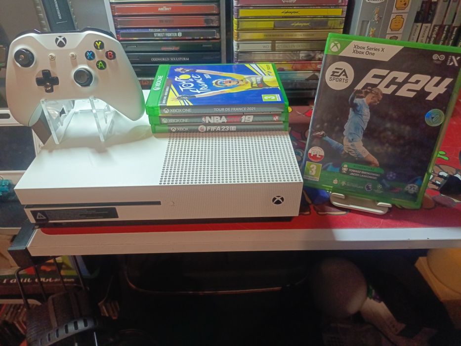 Xbox one s 1T Plus gry