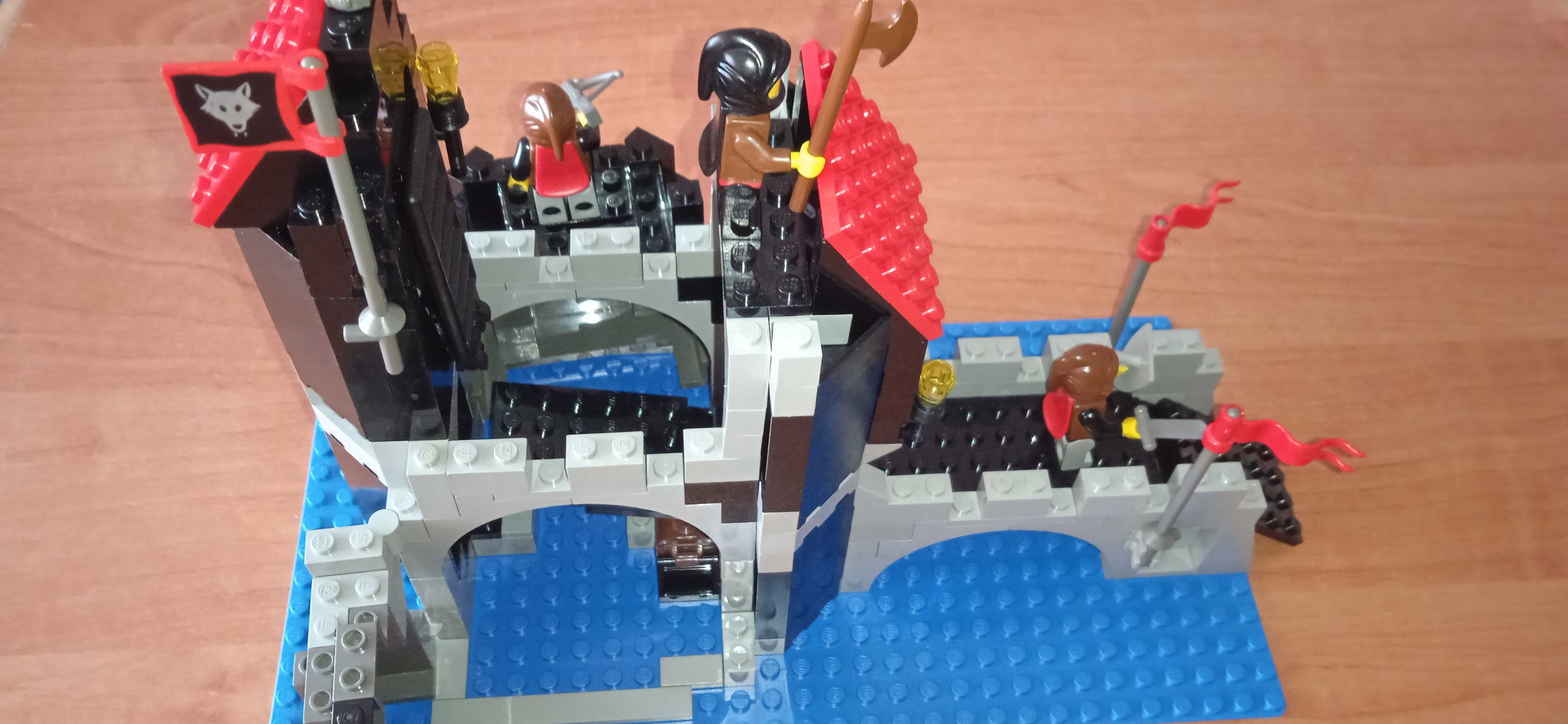 Lego Castle 6075 - Wolfpack Tower