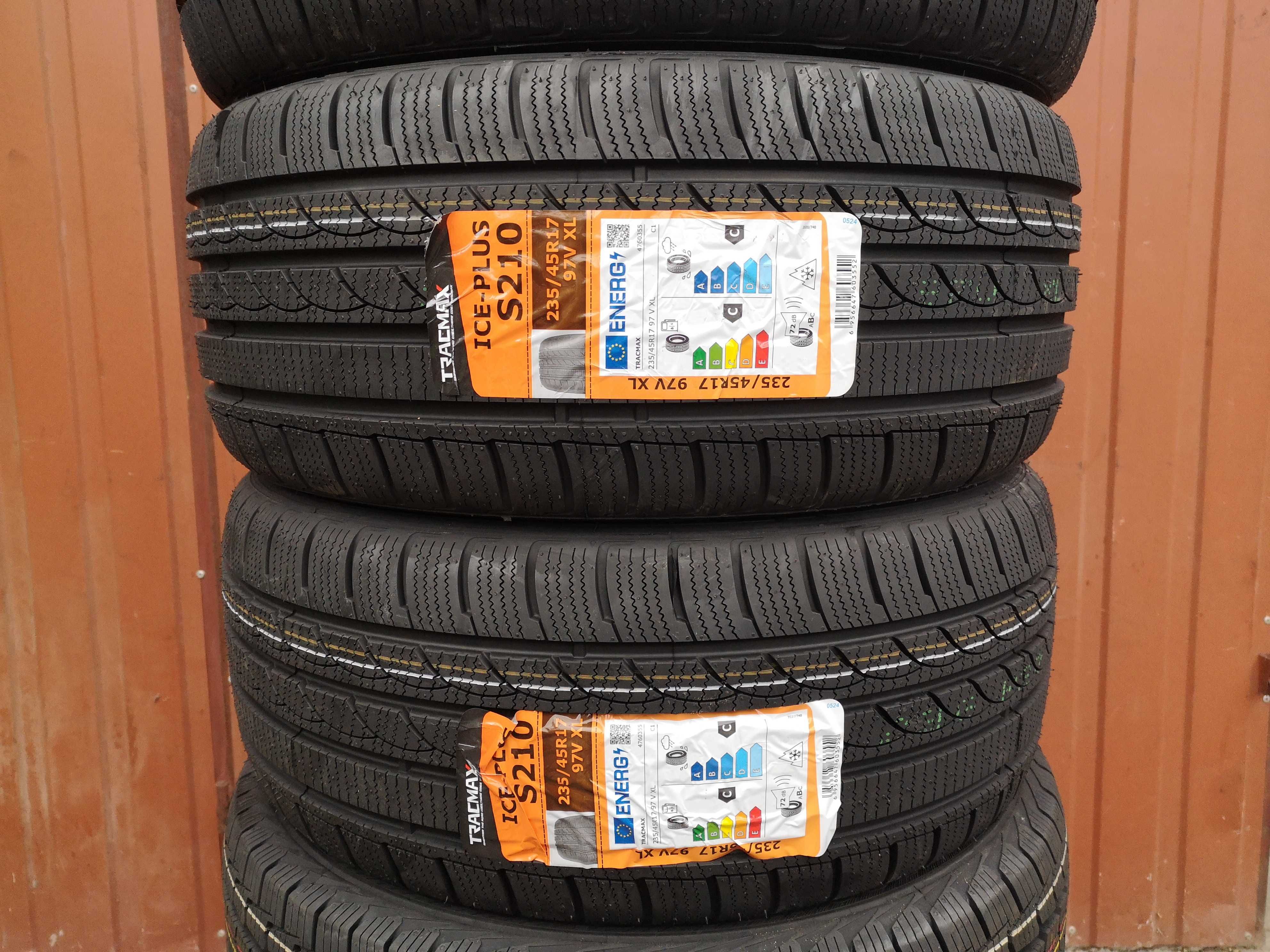 235/45 R17 97V XL - Tracmax Ice-Plus S210 (4 sztuki) NOWE