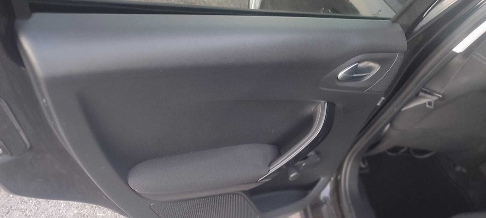 Peugeot 208 de 2012 - Compacto e económico