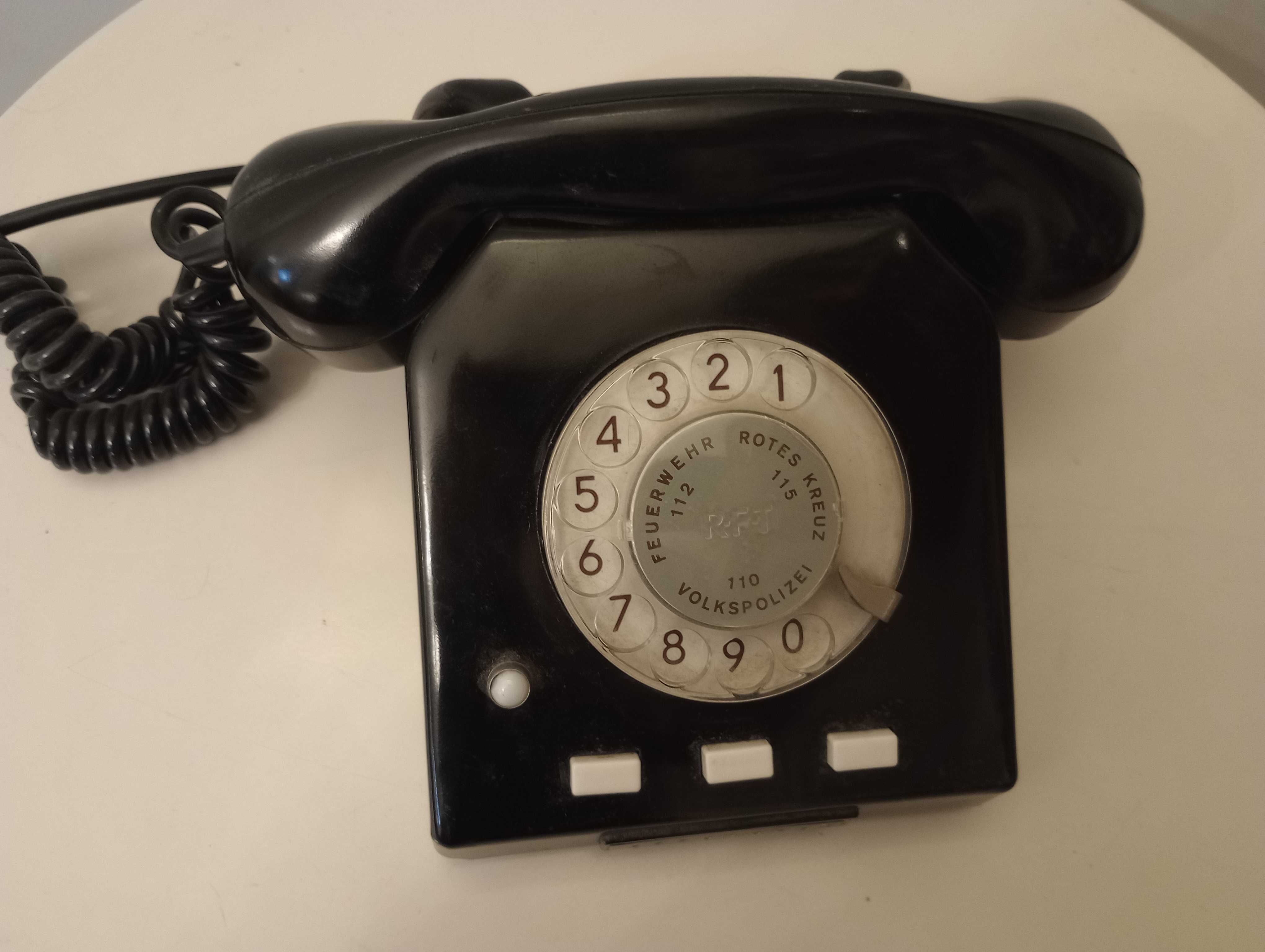 Telefon tarczowy stary czarny elegancki super stan