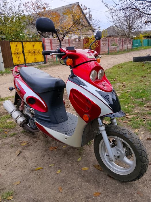 Скутер 150куб. в гарному стані