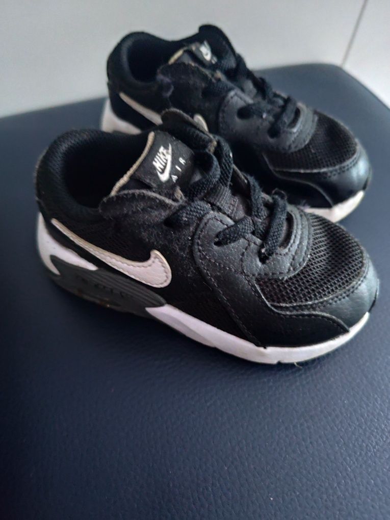 Sneakersy Się Max Excee