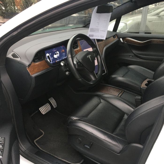 Tesla Model X 2018 p100d