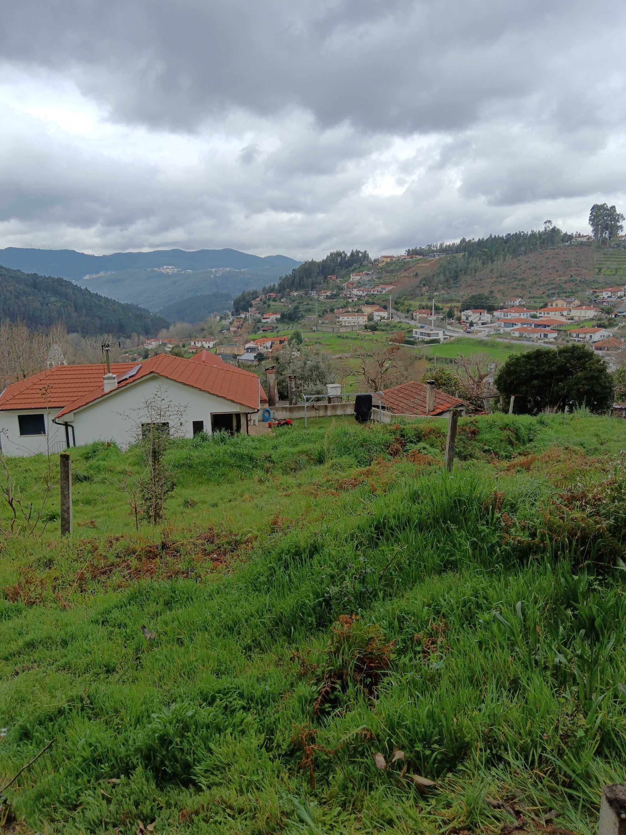 Venda de terreno de 542 m2, com projeto finalizado.