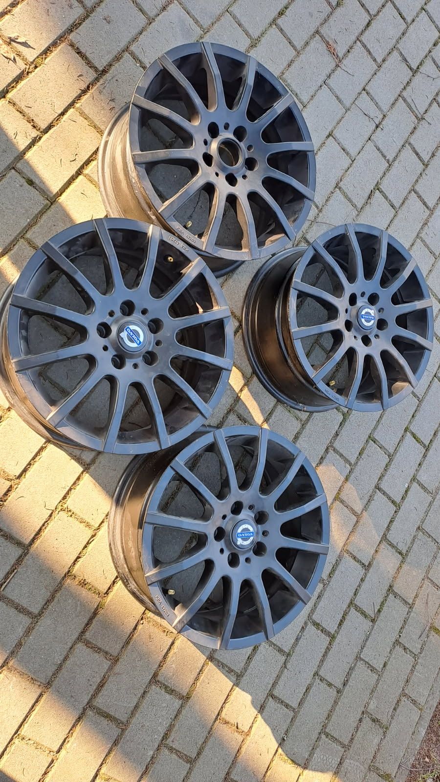 Felgi 16cali 5x108 jak nowe Volvo Ford Peugeot