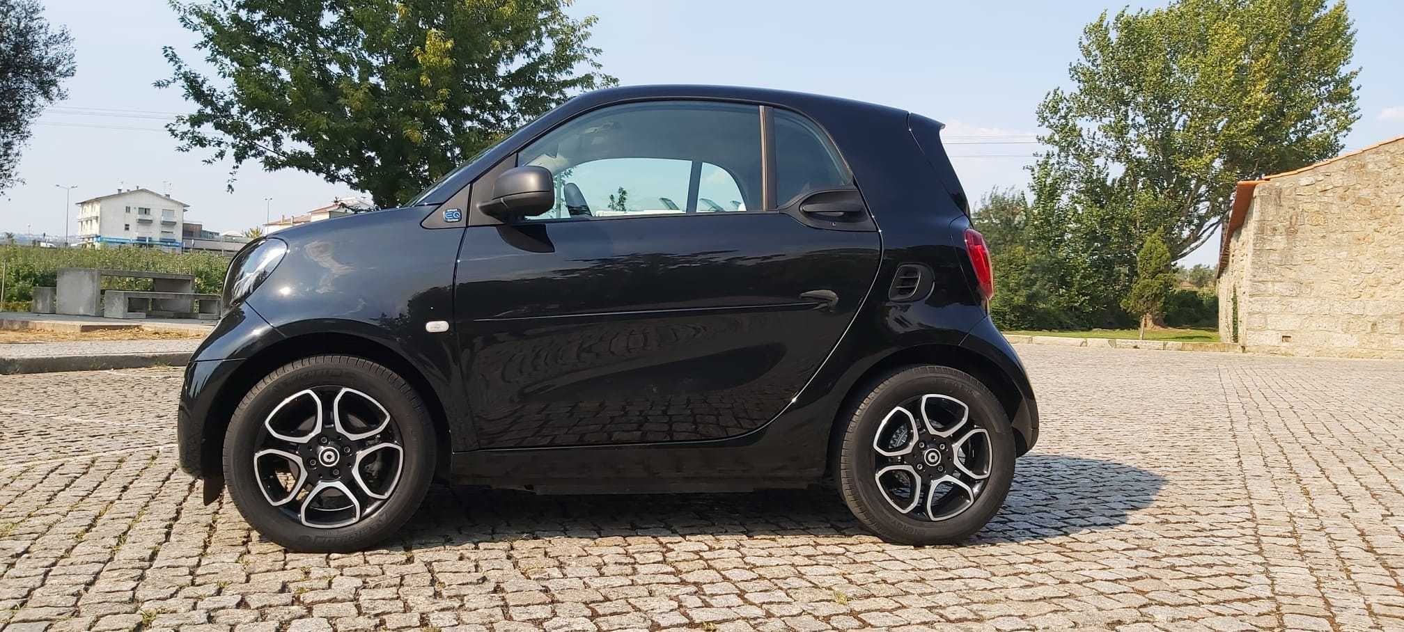 Fortwo Coupe EQ 2021 82cv 10246km valor com iva dedutível Incluído