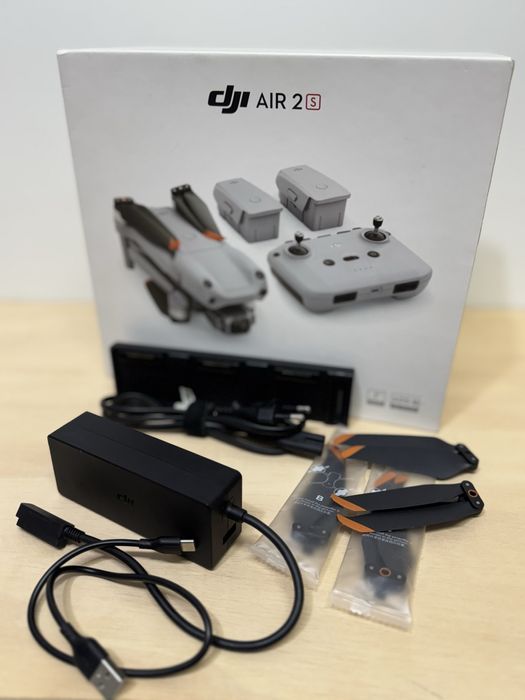 DJI AIR 2S caixa com accessories