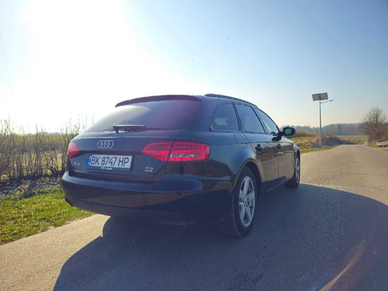 Audi a4 b8 2011 2.0tdi quattro