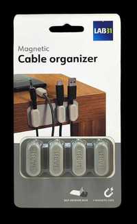 Magnetyczny organizer na biurko do kabli - 4 uchwyty