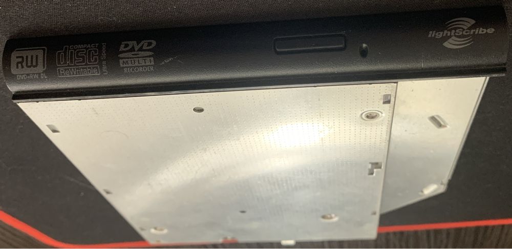 Super Multi DVD Rewriter. Model:GSA-T50L