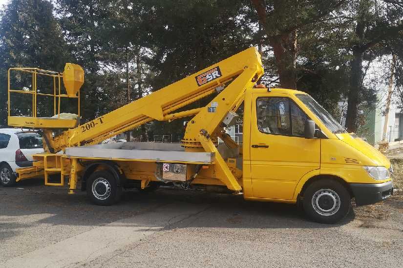 WYNAJEM ZWYŻKA podnośnik nożycowy Podest zwyżki nożycowa zwyżek