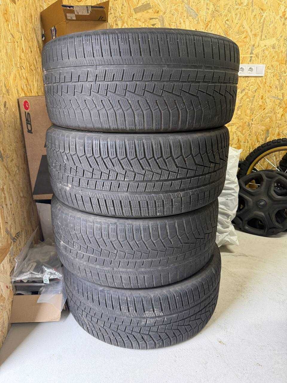Продам 4 зимові шини Hankook I Cept EVO 2 SUV 285x45x21