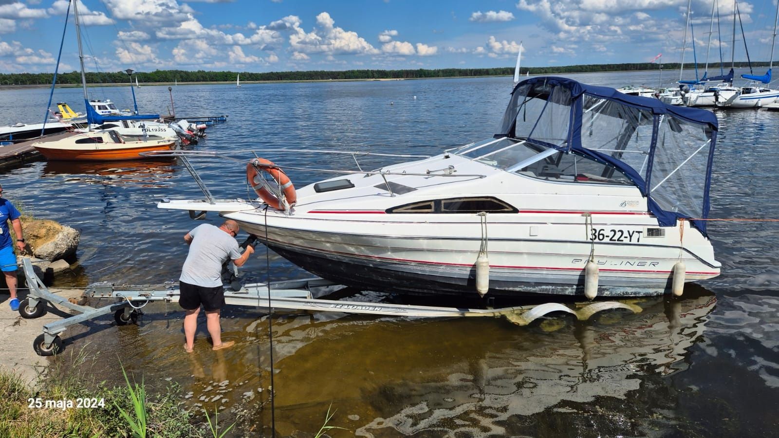 Motorówka Jacht Bayliner 2255 Sunbird 5,7