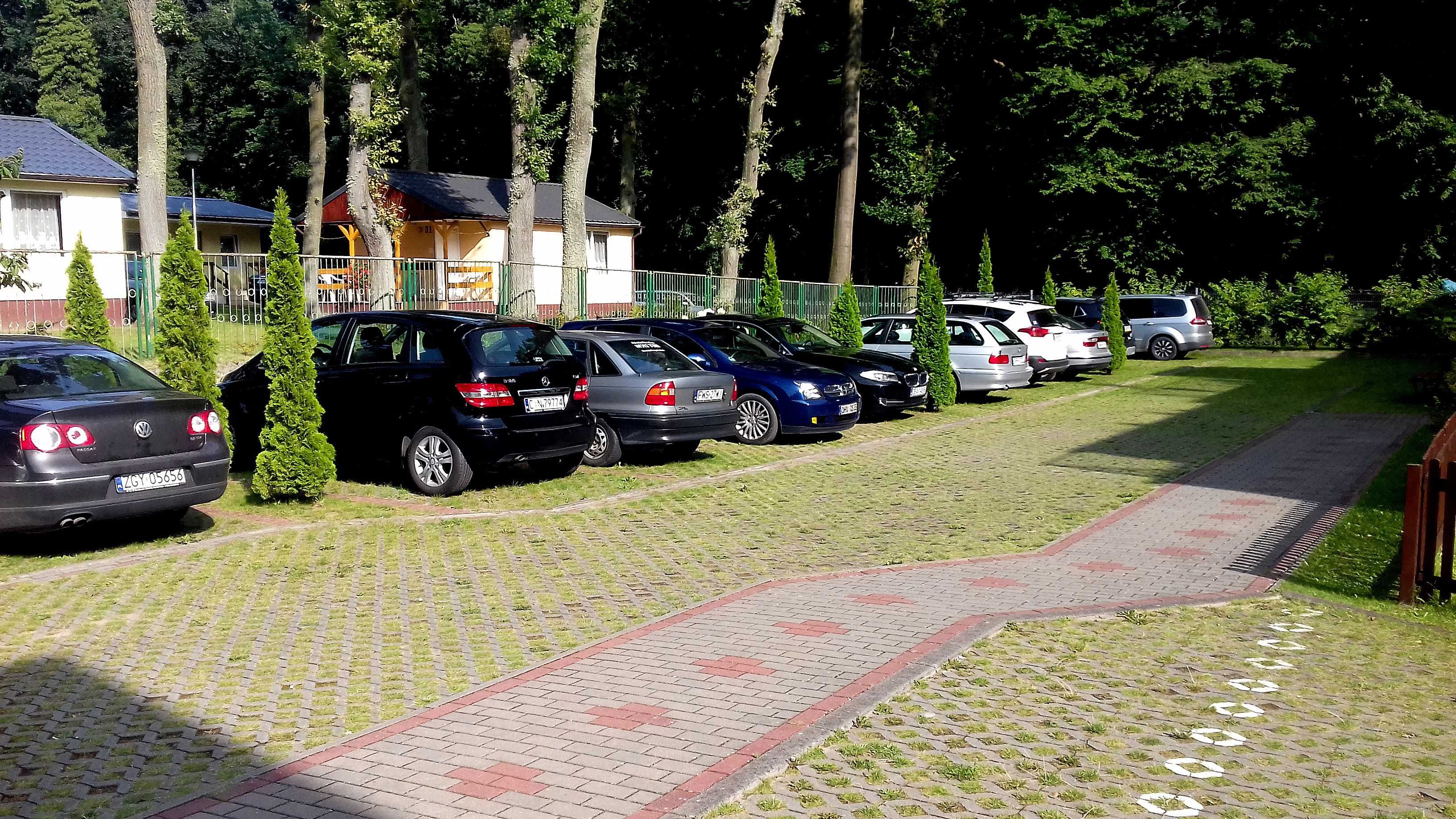 Rewal Apartament z ogródkiem IKAR nr.101 / 5-6 osobowy blisko morza