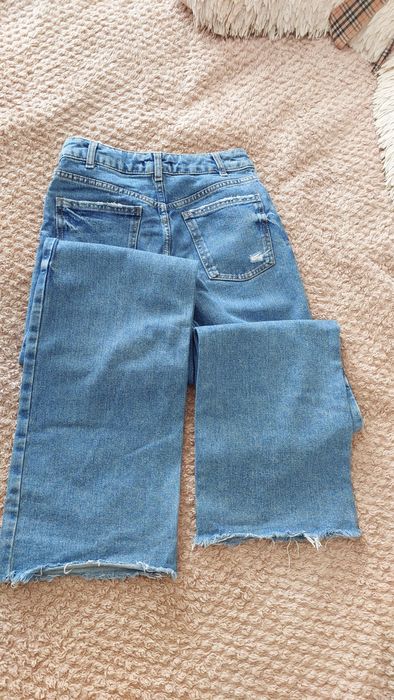 Жіночі джинси р.34 стан нових!