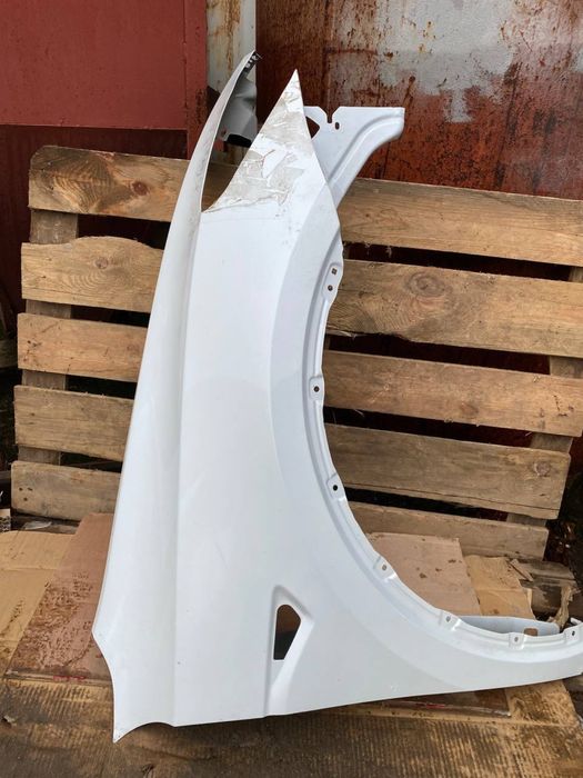 Кузовные запчасти на Теслу