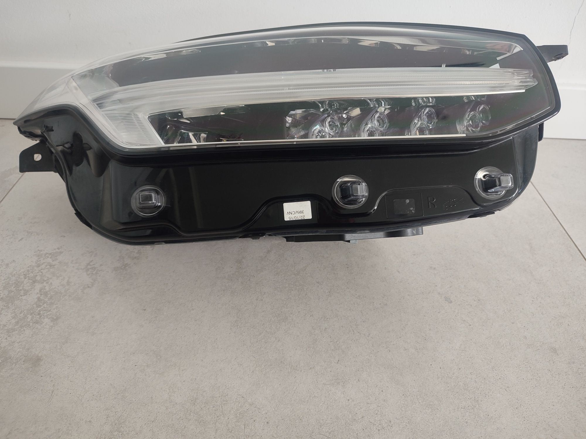 Lampa Reflektor Prawy Przód Volvo XC90 II Full Led 15r Lift  Oryginał