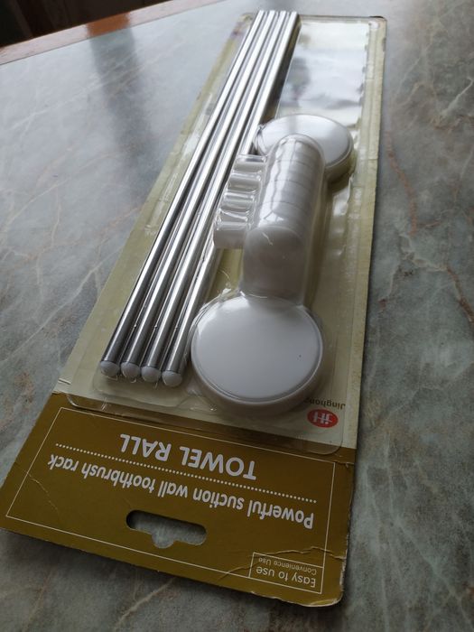 Кронштейн,  вішалка, тримач . для ванної кімнати , кухні, гардеробної