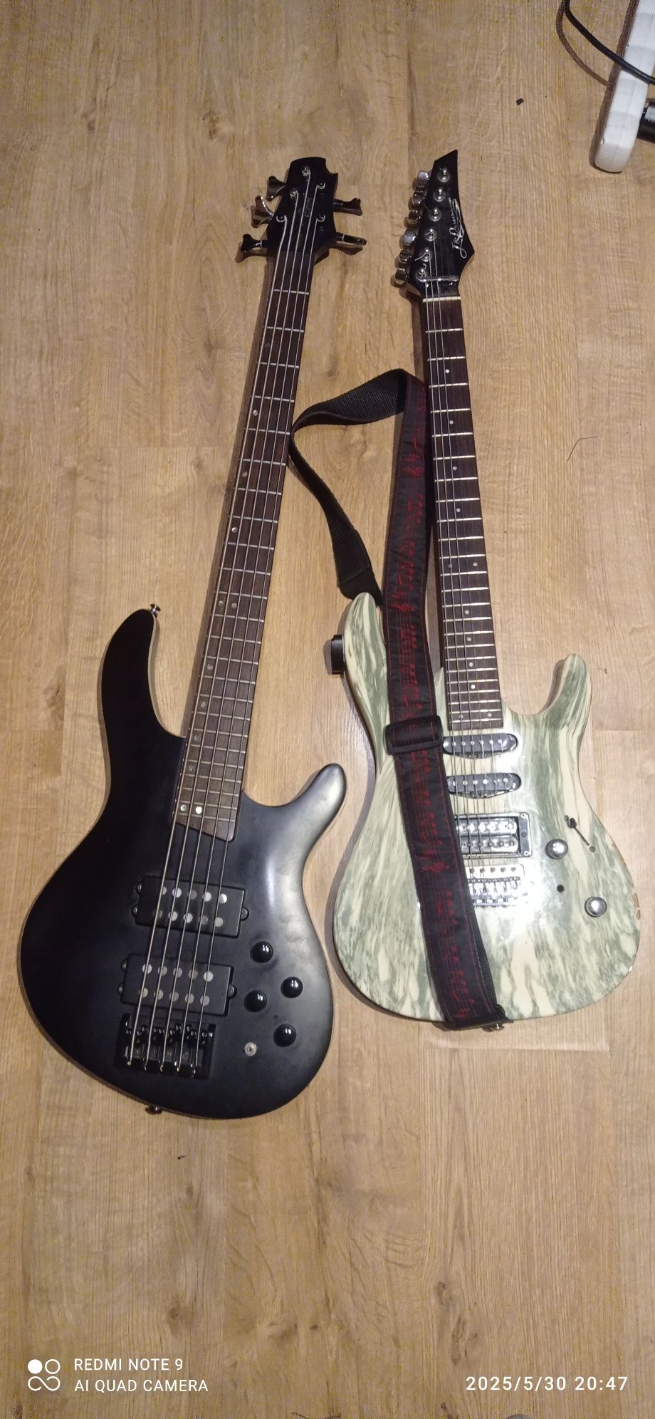 Gitara basowa cort C5H pięć strun!!