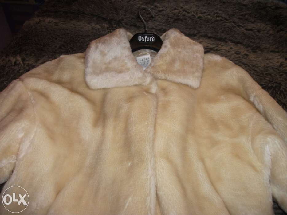 Casaco pêlo bonito e elegante