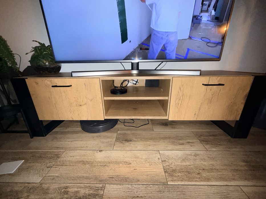 Zestaw mebli - stolik kawowy i szafka rtv