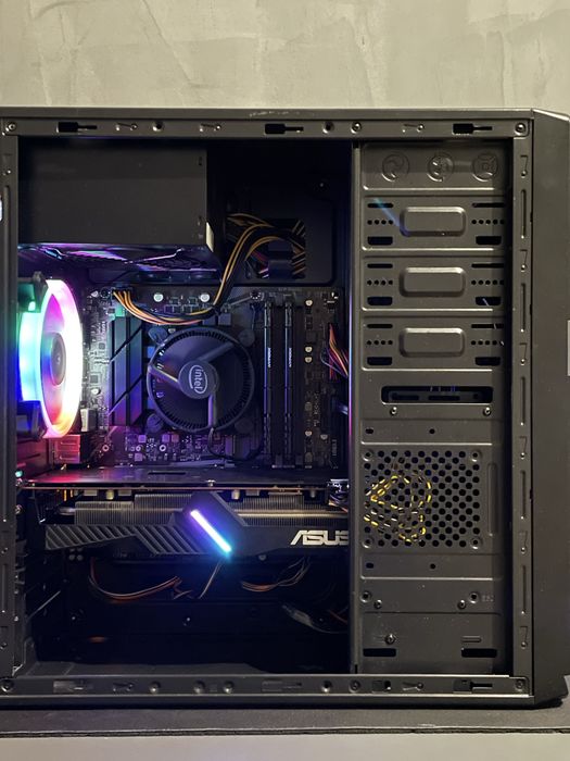 RX 5700 XT | i5-11400F | 16GB DDR4 | 240GB SSD | 600W Ігровий ПК