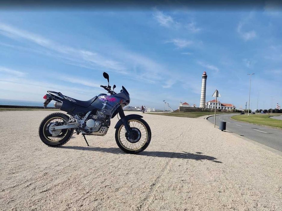 Honda NX 650 Dominator – 3.250,00€