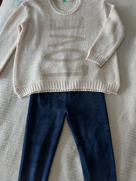 Camisola dourada Benetton Linda