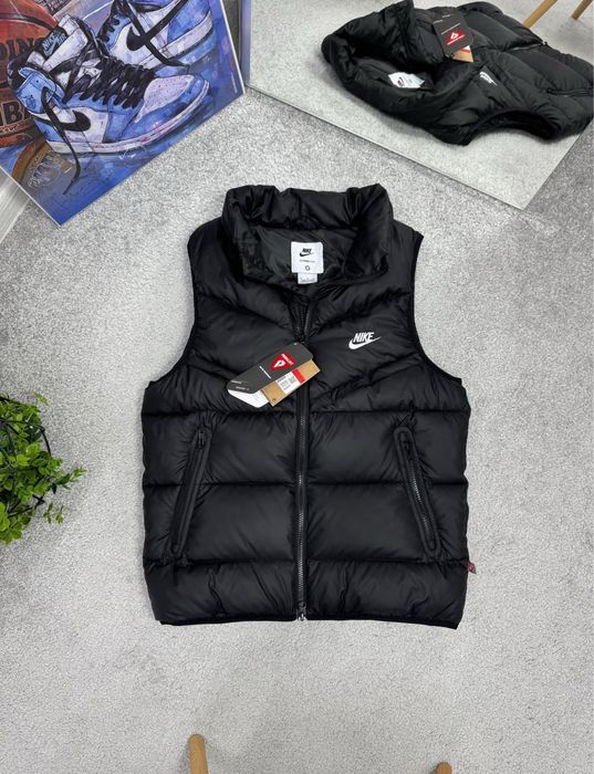 Жилетка Nike NSW Storm-Fit безрукавка найк нсв