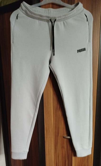 Spodnie dresowe damskie puma rozmiar S stan bardzo dobry