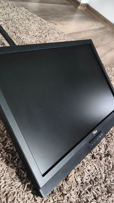 Zestaw kamer Hik vision z nagrywarką i monitorem. zewnętrzne, wewnętrz
