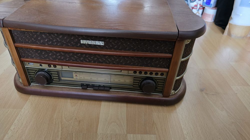 Gramofon Hyundai, wieża, retro gramofon