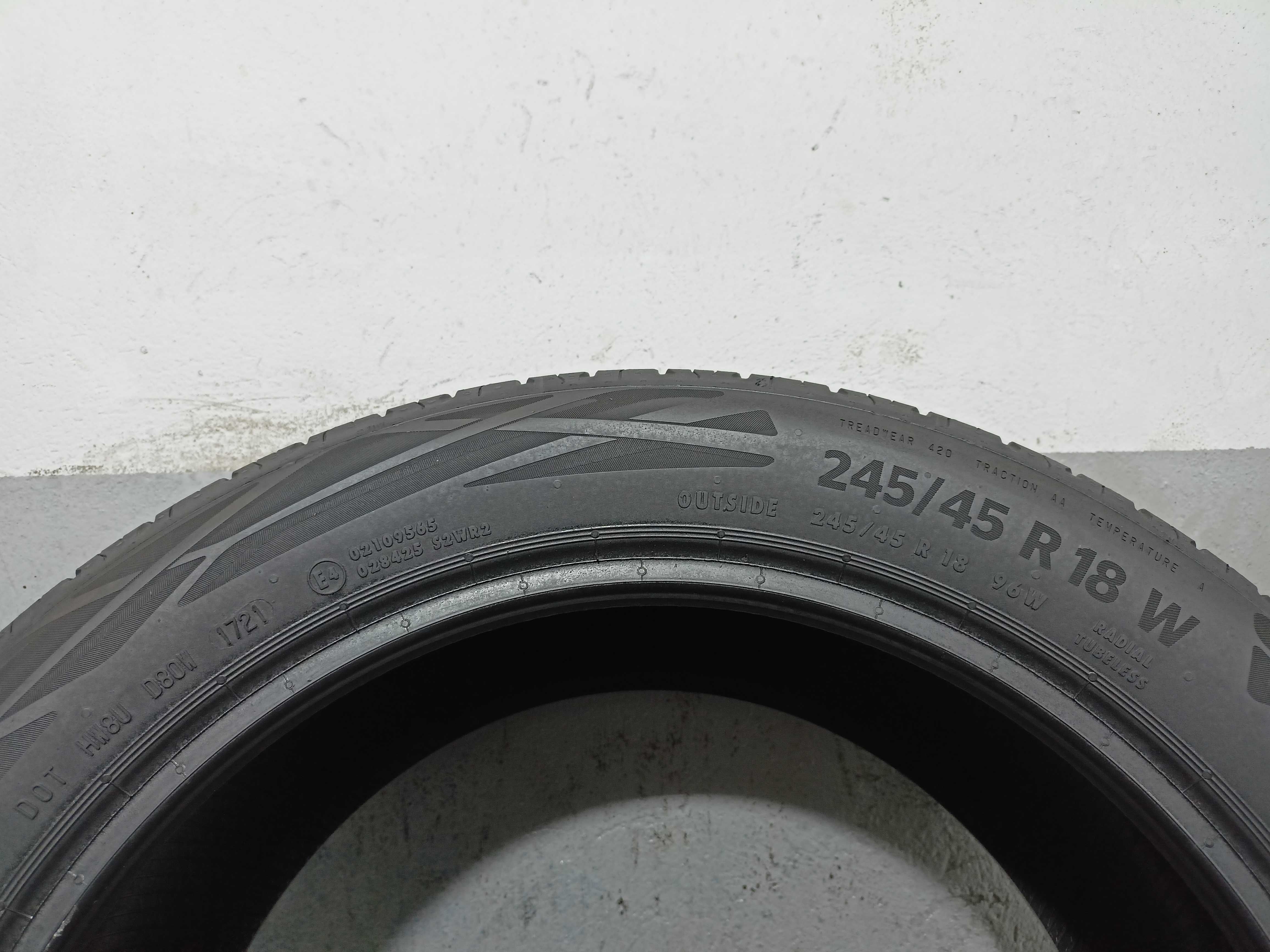 Continental EcoContact 6 245/45/18 21r. 96W 2x6,2mm 2x5,7mm(3200)