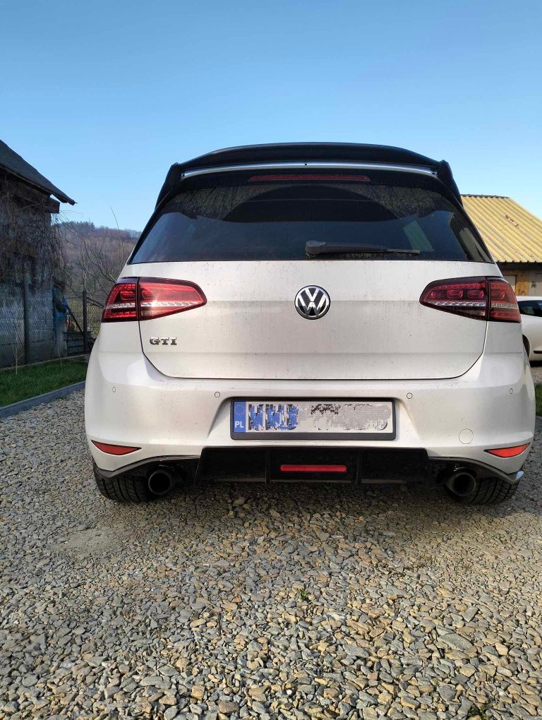 Golf 7 Gti Dyfuzor Dokładka Zderzaka Lampka Czarny połysk