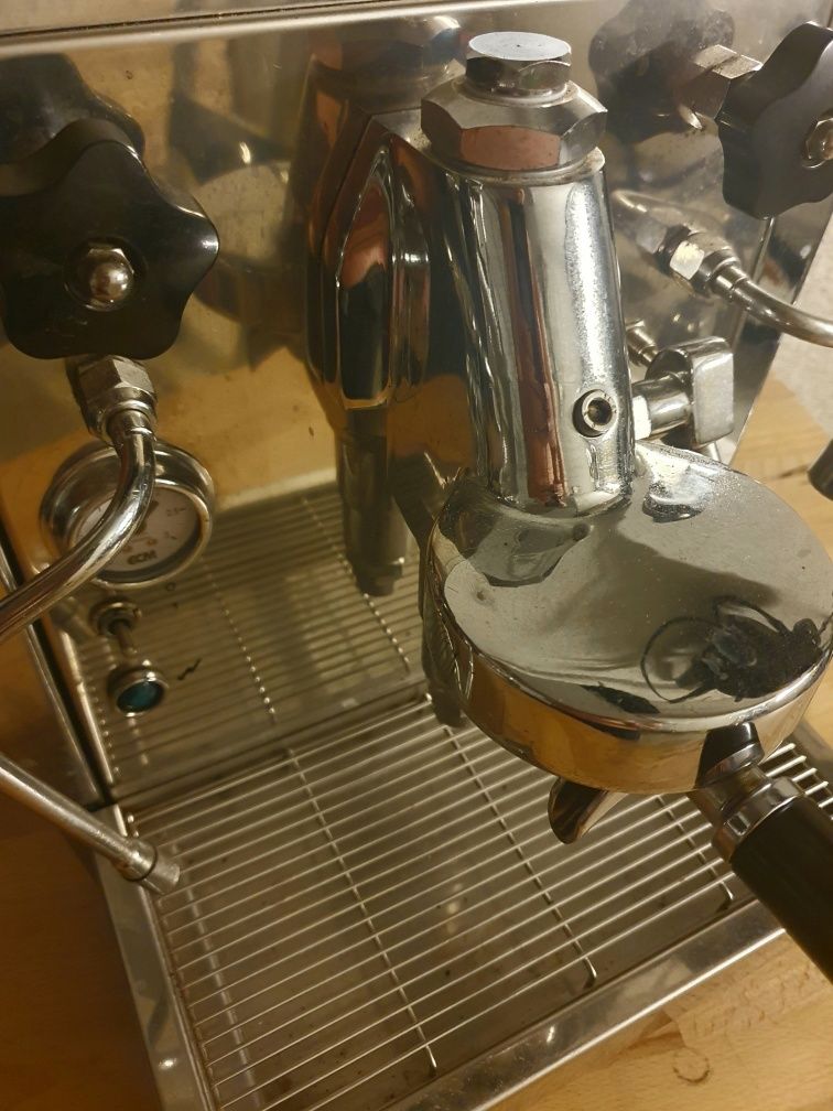ECM Technika ekspres kolbowy E61 stan bdb