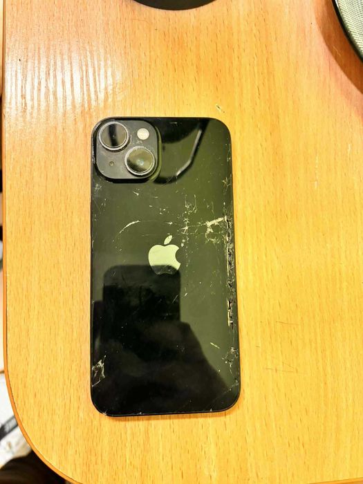 Iphone 14 uzywany uszkodzony