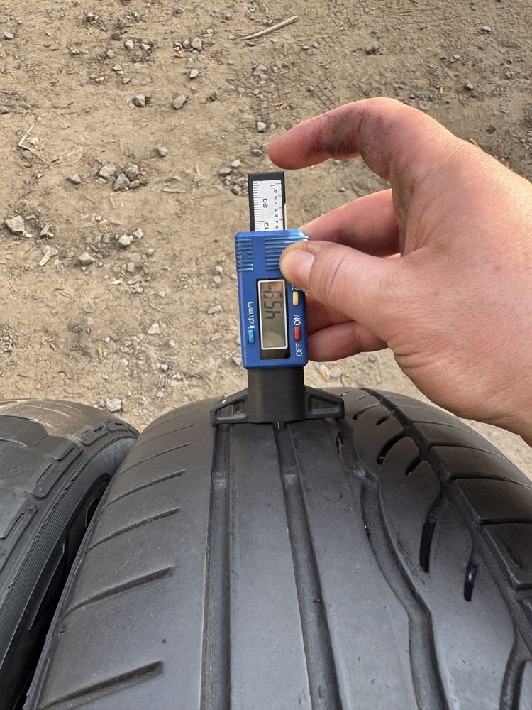 185 60 15 Dunlop шини
